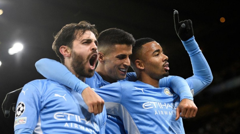 UCL2411